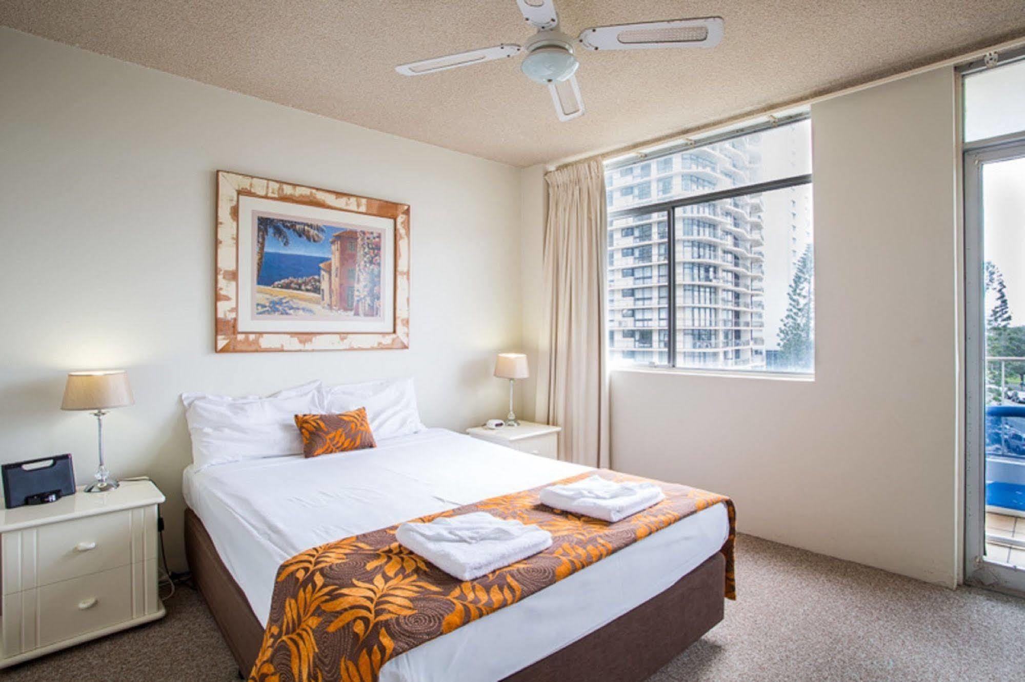 Suntower Holiday Apartments Gold Coast Esterno foto